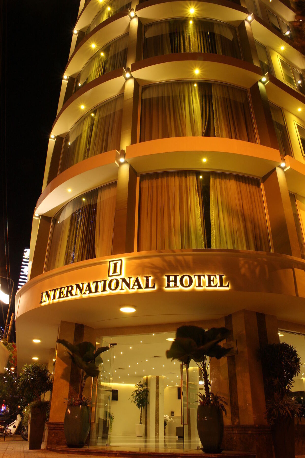 International Hotel Can Tho Exteriör bild